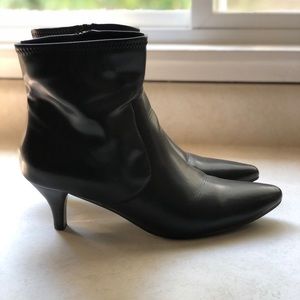 Impo Nixxie Bootie